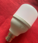 Żarówki wewnętrzne LED 10w z PVC o wysokiej jasności Oszczędność energii w gospodarstwie domowym