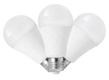 Domowe wewnętrzne żarówki LED Smd2835 2700 - 6500k Materiał korpusu lampy PC