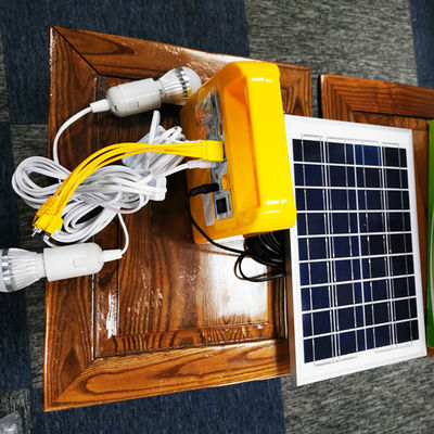 Generator o wysokim standardzie do użytku domowego z radiem z żarówką może ładować telefon komórkowy