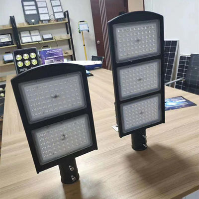 120W i 180W Nowy projekt wszystkich w dwóch słonecznych lampach ulicznych
